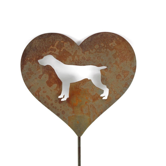 Heart-shaped rusty garden stake sign in rust with a german shorthair pointer dog silhouette