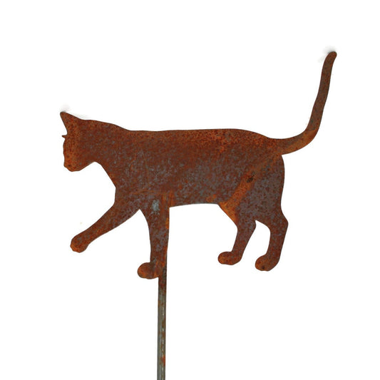 Cat garden art in naturally rusted finish