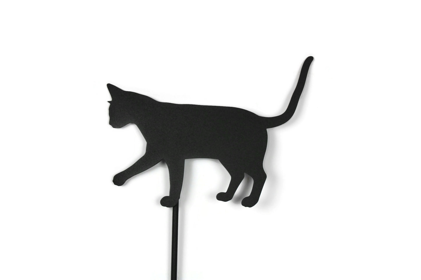 Cat Metal Garden Stake 9 to 15 Inches Wide on Stake