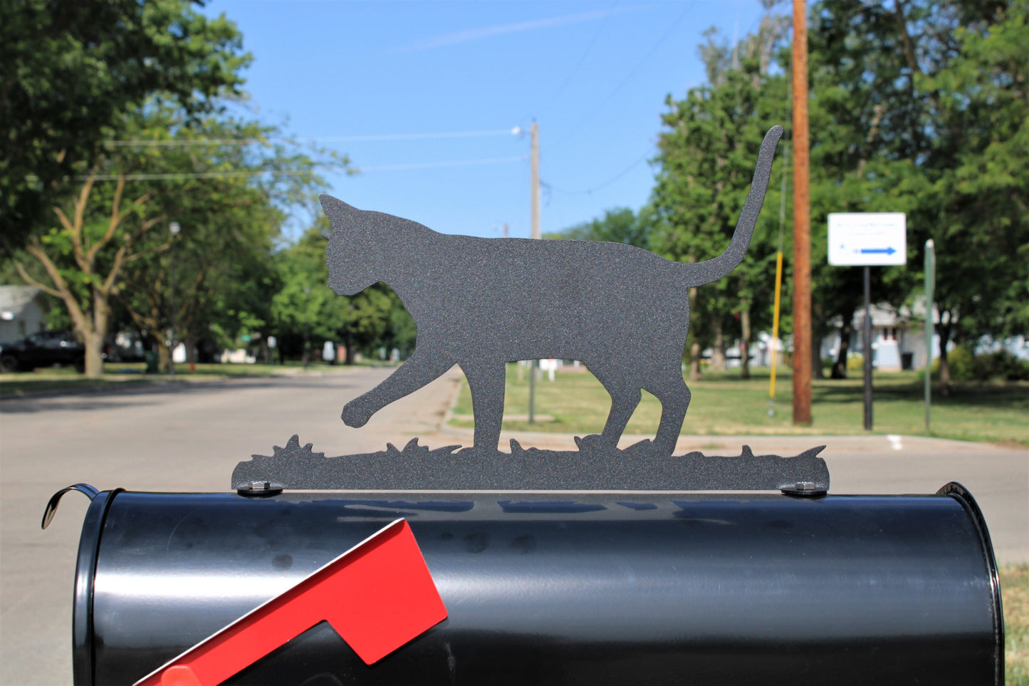 Kitty Cat Metal Mailbox Topper 8.5 Inches Tall - Does Not Include a Mailbox