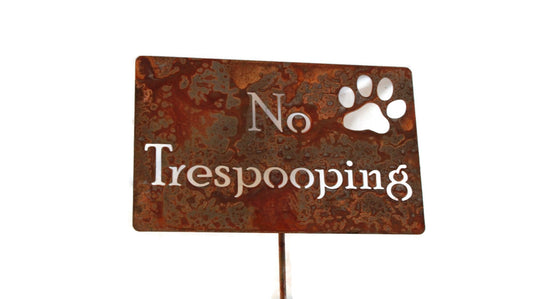 No Trespooping with paw rusty garden stake sign
