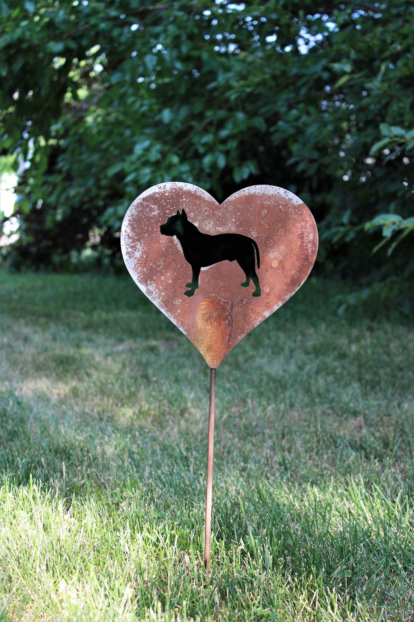 Pit Bull Terrier Dog Metal Heart Pet Memorial Stake 20 to 28 Inches Tall