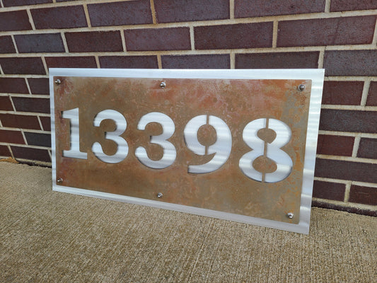 Rust over aluminum layered metal address sign