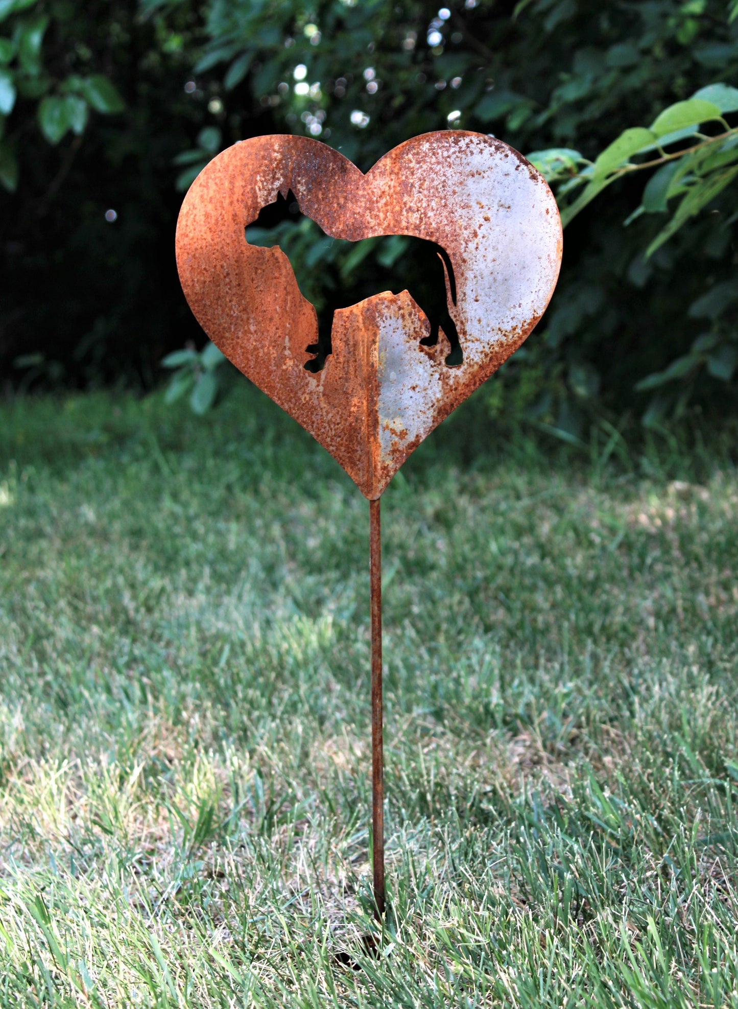 Pit Bull Terrier Dog Metal Heart Pet Memorial Stake 20 to 28 Inches Tall
