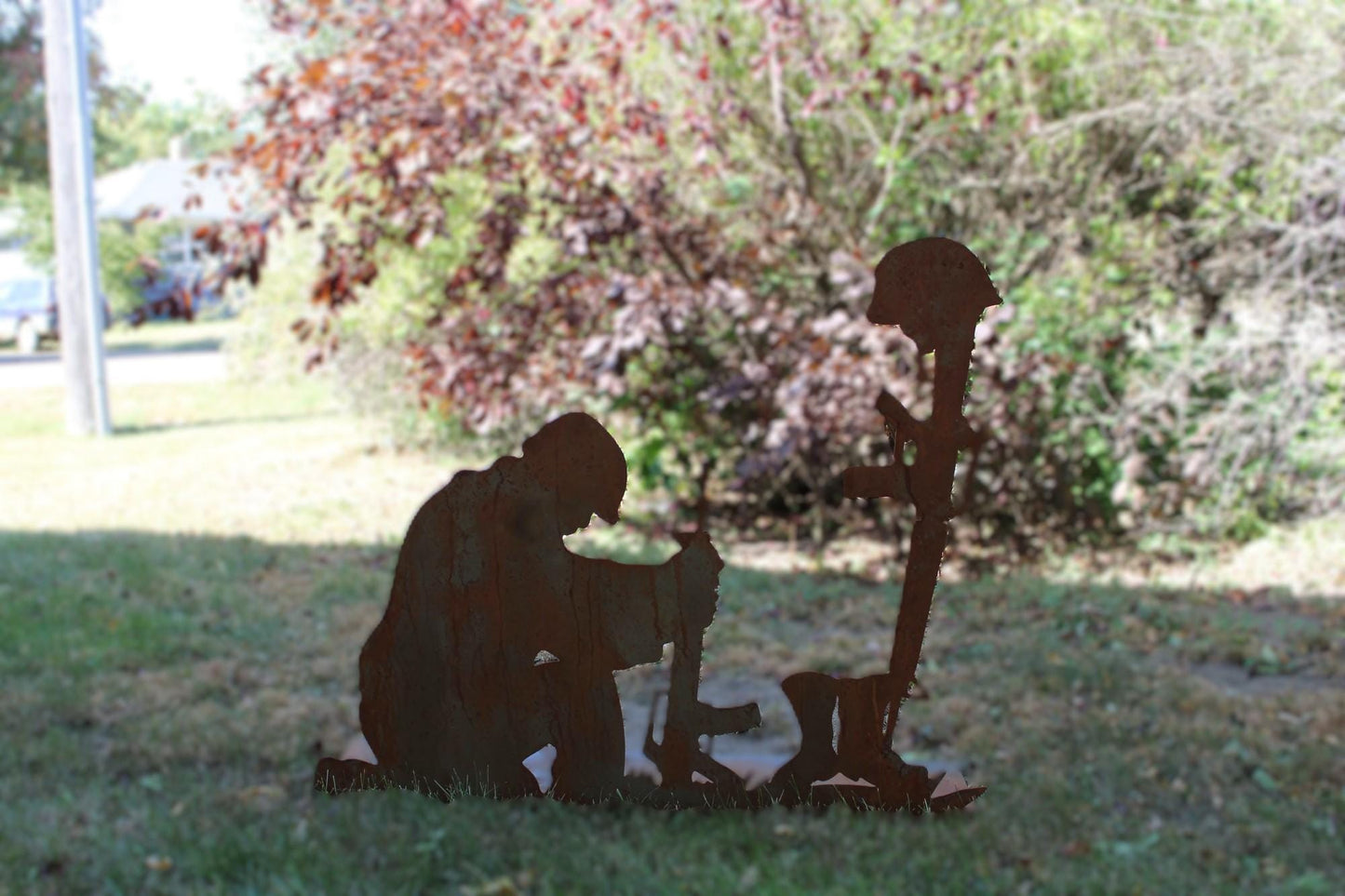 Metal Praying Kneeling Soldier with Boots and Rifle Yard Art Military Memorial 23 to 38 Inches Tall
