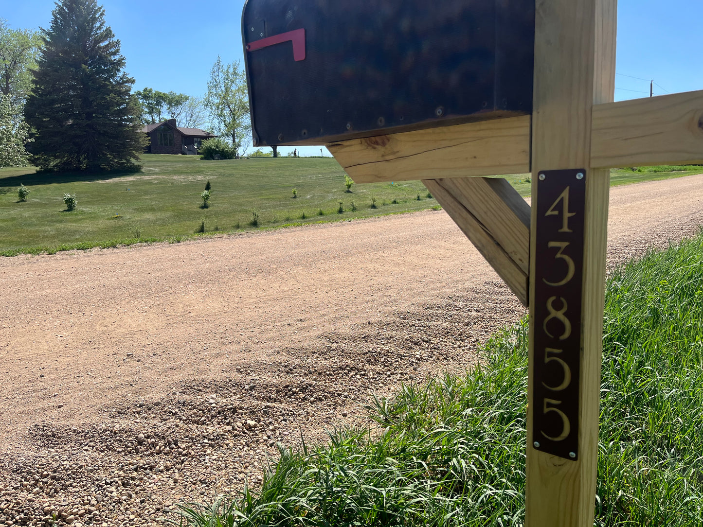 Vertical Mailbox Post Address or Name Metal Sign 18 Inches Tall